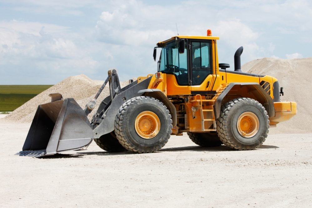 types of excavation machines