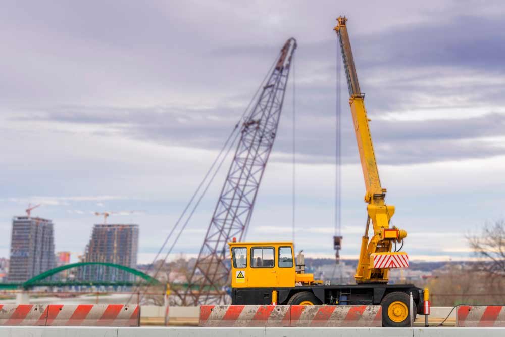 How to operate a crane truck